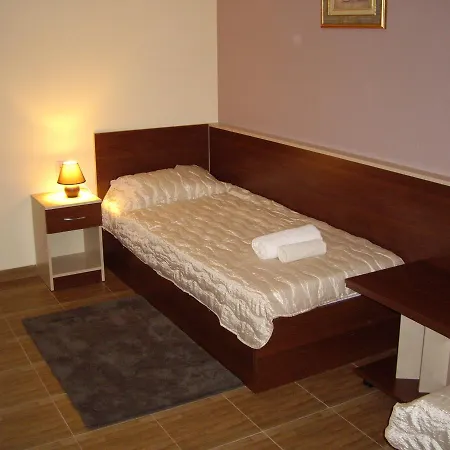 Pri Pesho Hotel 2*
